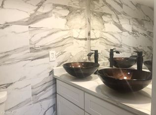 48 E Reed Ave #A, Alexandria, VA 22305