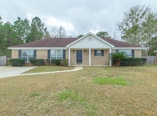 1518 Peyton Dr W, Mobile, AL 36695