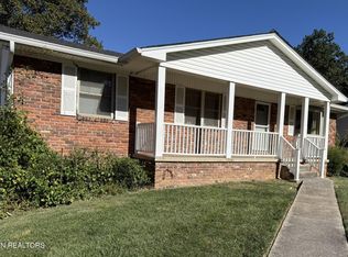 920 Mallory Rd, Knoxville, TN 37919