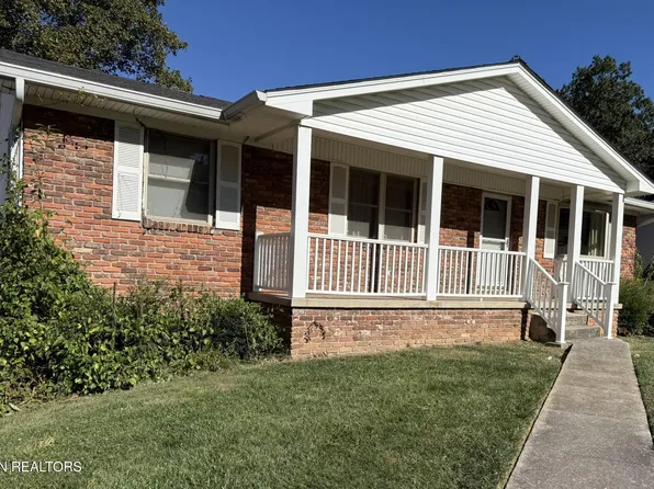 920 Mallory Rd, Knoxville, TN 37919
