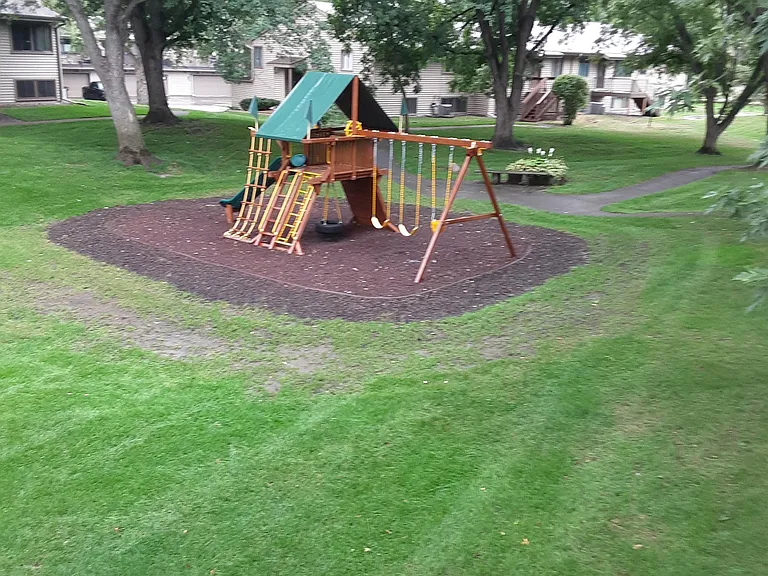 1386 Arden View Dr — Photo 12