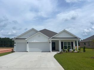 17050 River Hills Dr, Gulfport, MS 39503