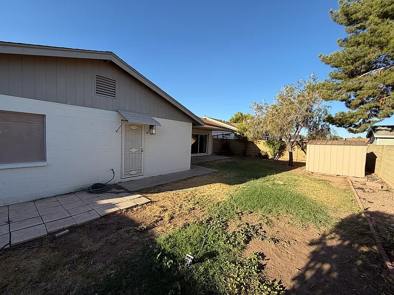 4807 W Beryl Ave — Photo 27