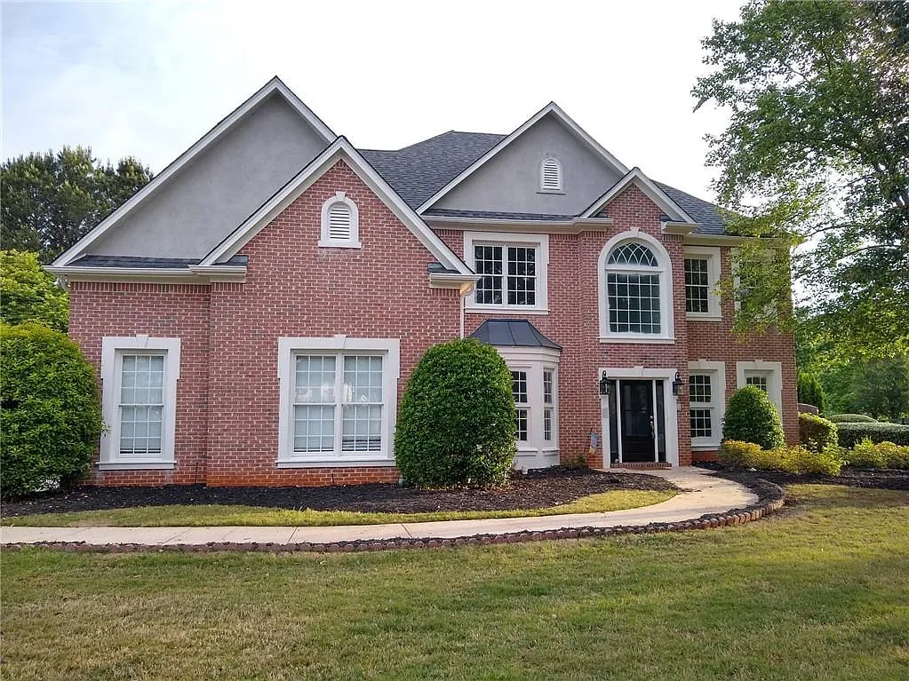 5 bed, 4.0 bath, 3483 sqft, $4,650 — Photo 1