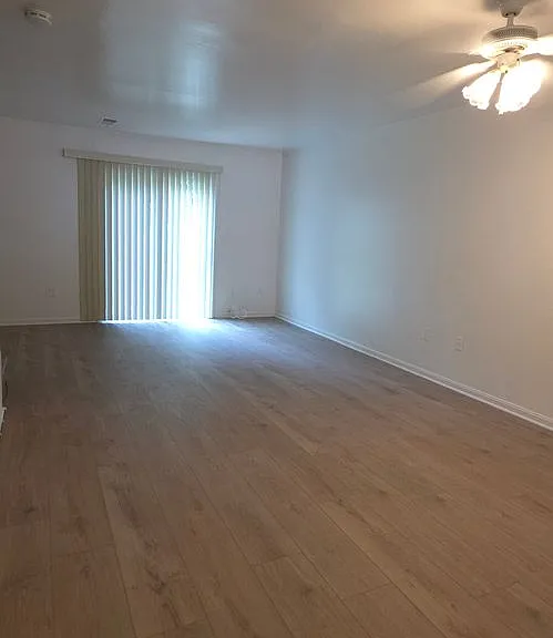 9633 Hastings Dr — Photo 8