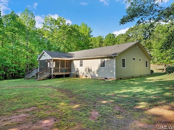5th image of 99 Jamestown Ln