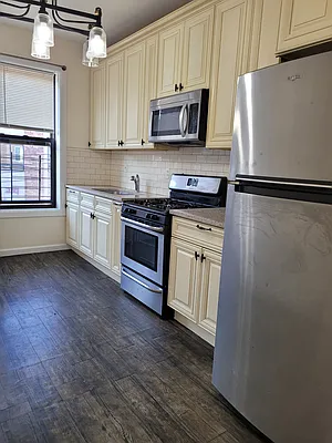 Rented by Elite Team Realty LLC | media 1