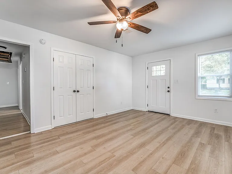 774 Frayser Dr — Photo 15