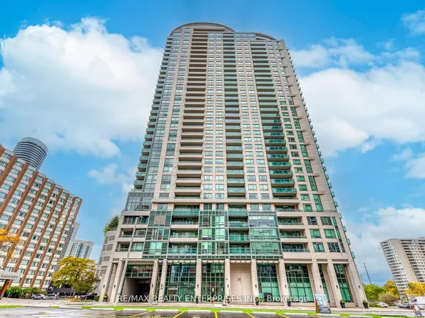 208 Enfield Pl #3302, Mississauga, ON L5B 0G8