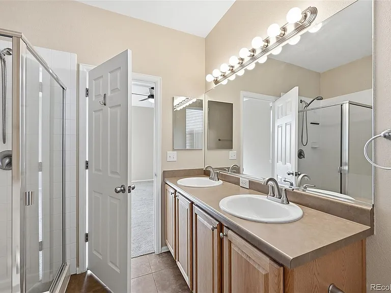 3645 Desert Ridge Cir — Photo 17