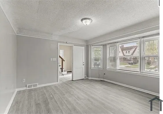 4268 Cortland St #2 — Photo 4