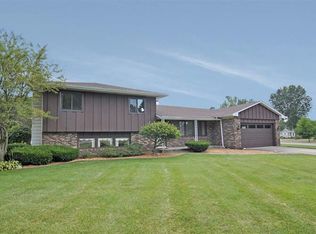 25482 Dana Dr, South Bend, IN 46619