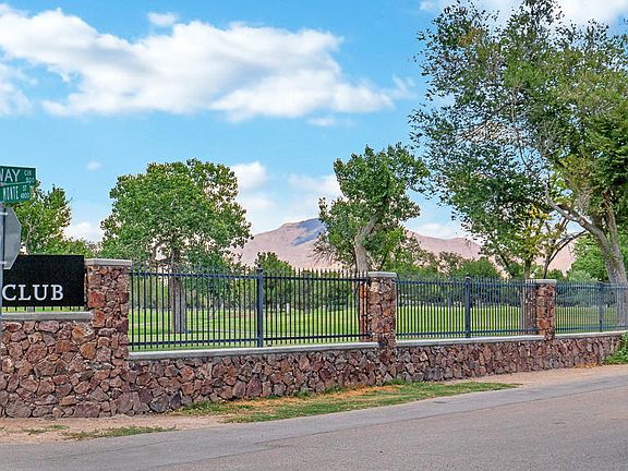 4th image of 4812 Vista Del Monte St