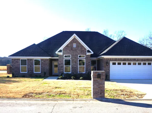 1217 Bent Tree Ln, Searcy, AR 72143