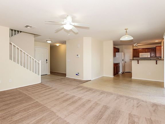 3rd image of 14828 N El Frio St