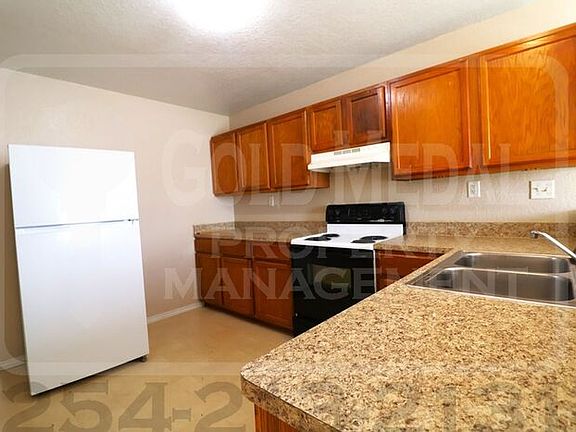 5th image of 3412 Cantabrian Dr APT D