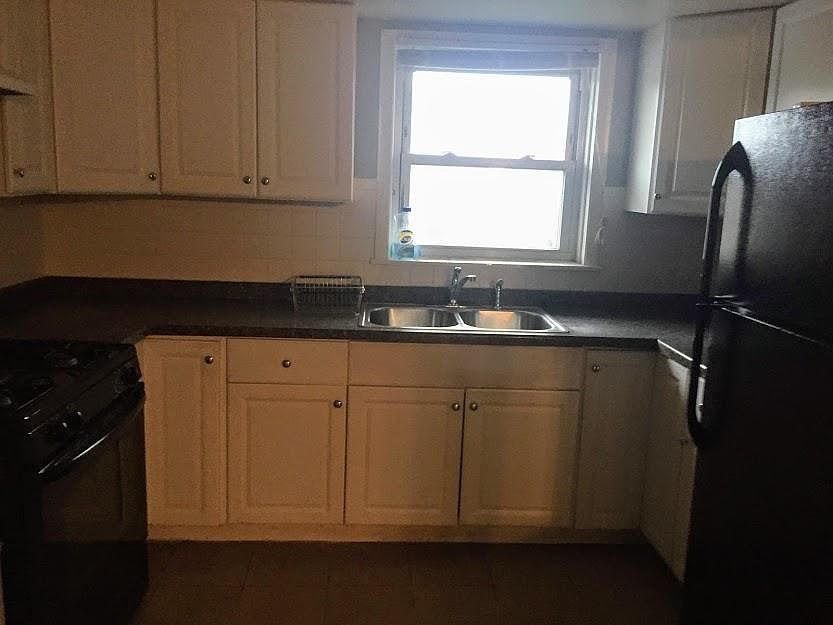 1st image of 105 Dover Dr APT 20