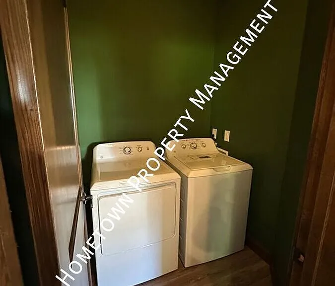 4047 Legacy Dr NE #GUEST HOUSE — Photo 10
