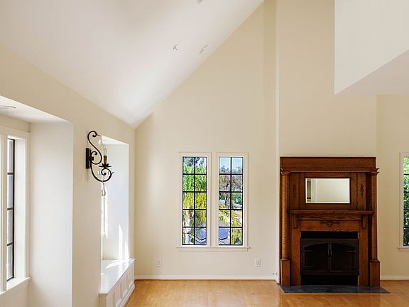 2nd image of 5237 San Feliciano Dr