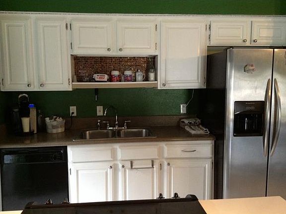 3rd image of 5218 Carpenter Dr
