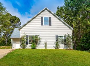 41 Tom Shows Rd, Seminary, MS 39479