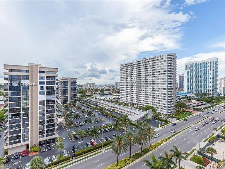 2030 S Ocean Dr #1706 — Photo 9