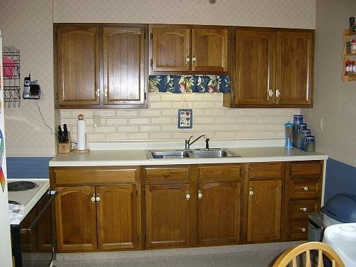 3rd image of 2108 W Arrowhead Ln