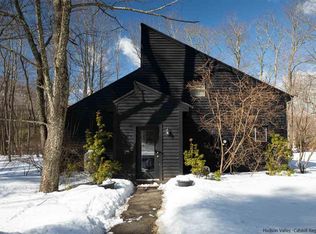 46 Sickler Rd, WOODSTOCK, NY 12498