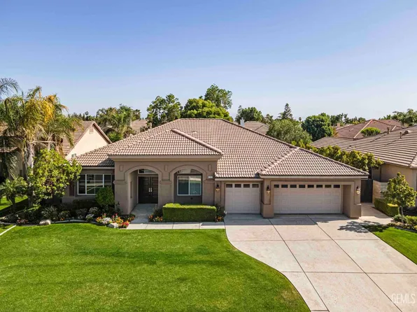 13217 Hinault Dr, Bakersfield, CA 93314