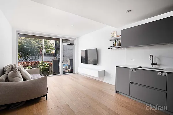 Rented by Elegran | media 3