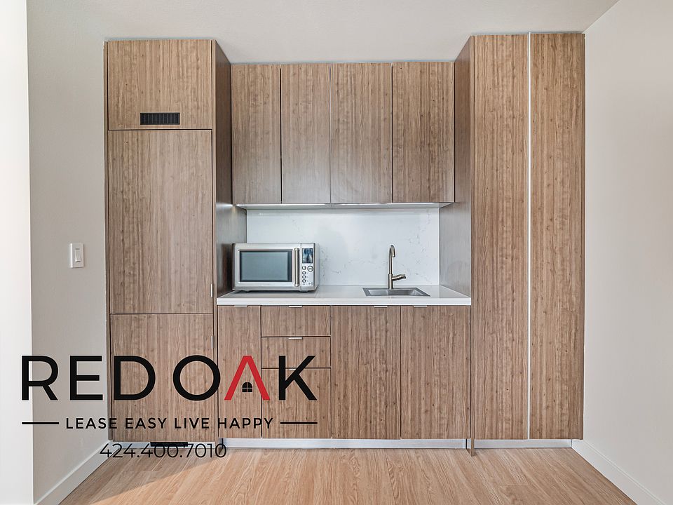 1st image of 11649 1/4 Mayfield Ave #6A