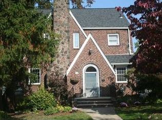 10 Brinkerhoff Ave, Teaneck, NJ 07666