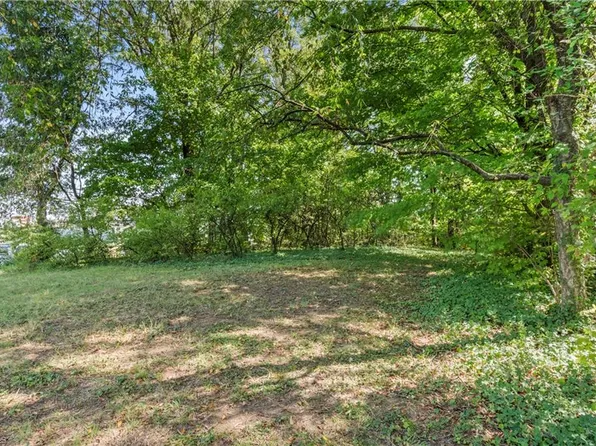 1280 Apple St, Winston Salem, NC 27101