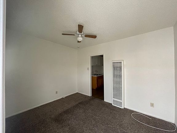 4th image of 2515 E Madison St #1/2