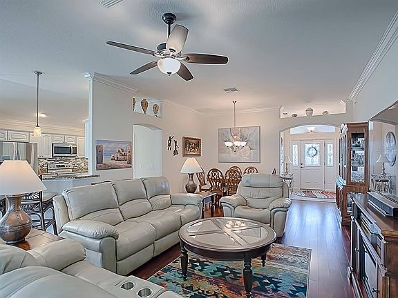 3rd image of 2393 McSweeney Ave