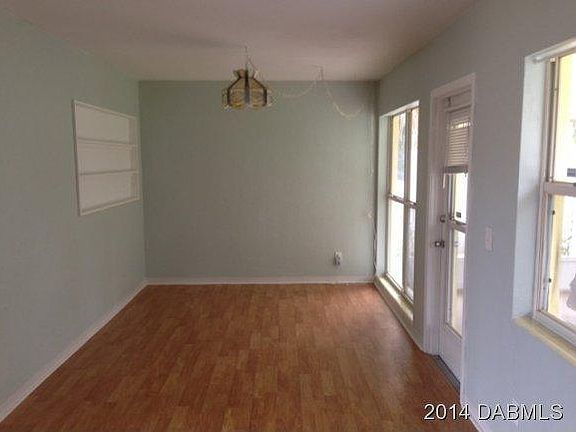 3rd image of 15 Linda St