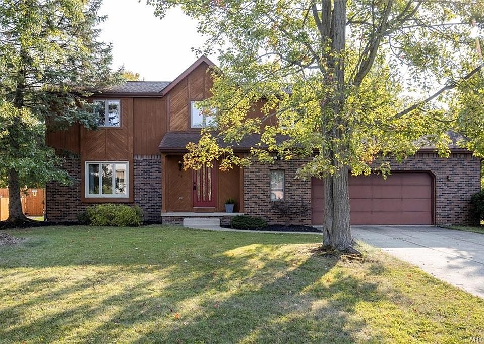 1st image of 80 Fairview Ct