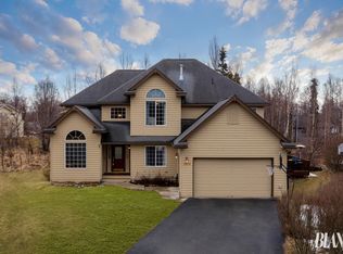 2210 Loren Cir, Anchorage, AK 99516