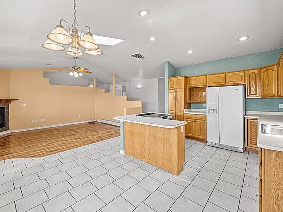 5th image of 5105 Aramis Ct