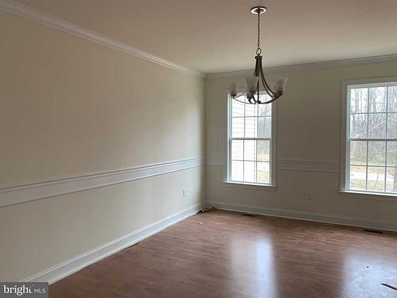 4th image of 109 Camp Geary Ln