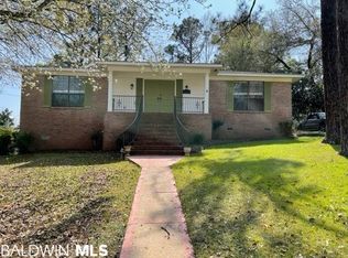 16 Lancers Ln, Spanish Fort, AL 36527