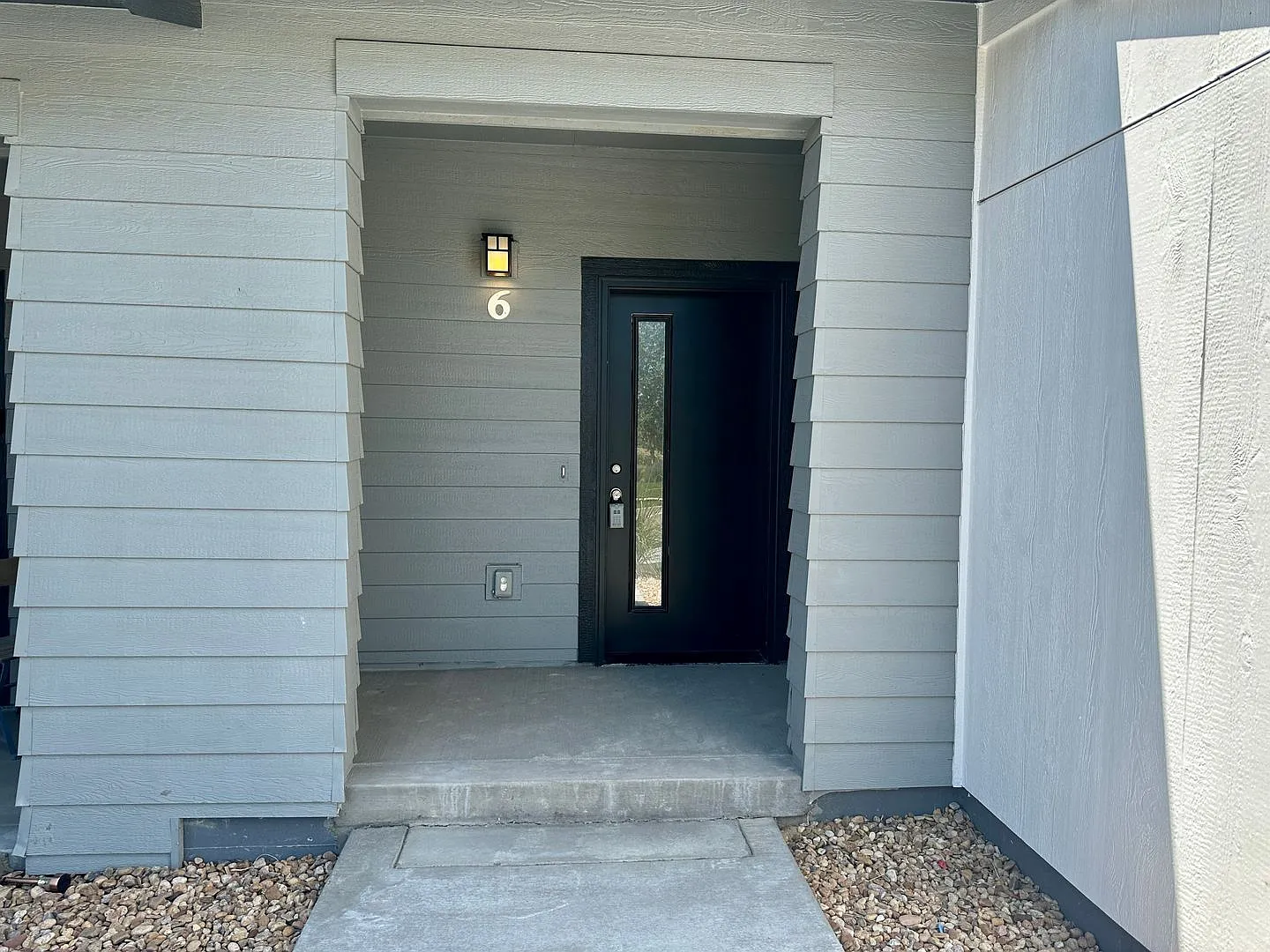 2 bed, 2.0 bath, 1383 sqft, $2,250 — Photo 3