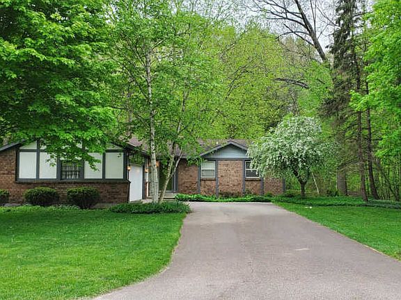 3rd image of 6506 Tanglewood Dr SE