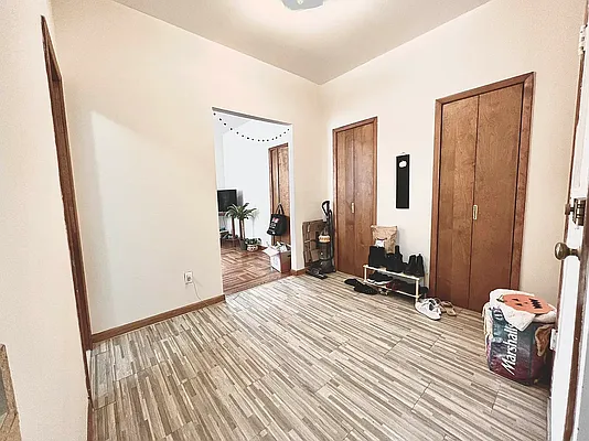 Rented by AmeriMutual Mortgage | media 9