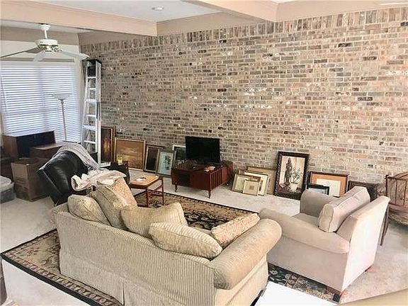 4th image of 4623 S Pinehurst Dr #B