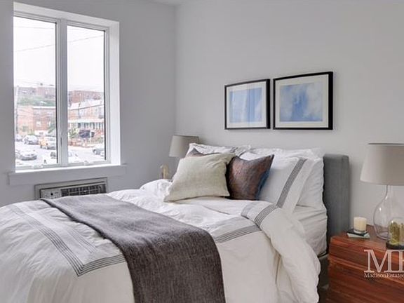 4th image of 2050 85th St #2A