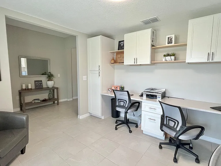 5667 SW 92nd Pl — Photo 12