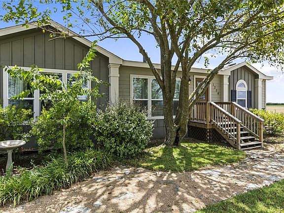2nd image of 1354 County Road 394