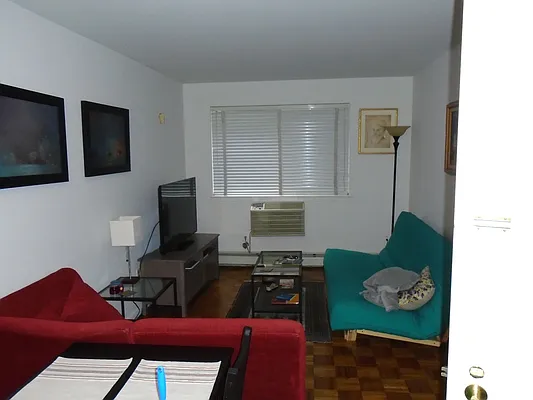 Rented by 18 REALTY | media 25