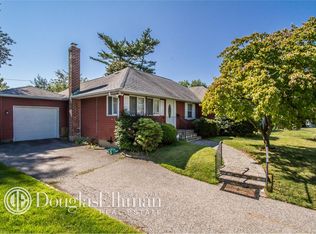 2944 Lawrence Dr, Wantagh, NY 11793